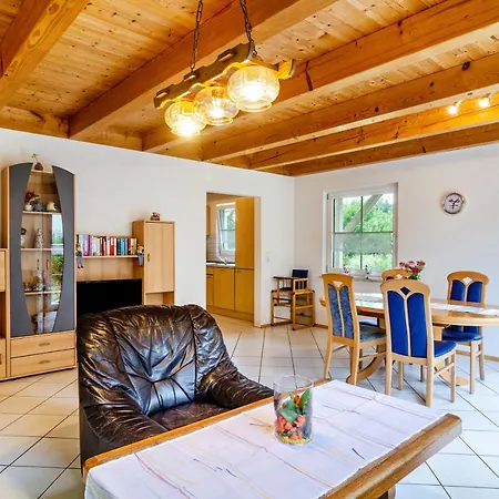 Beutenmuehle Straussenfarm Erdgeschoss * Owingen