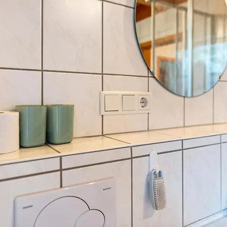 Beutenmuehle Straussenfarm Erdgeschoss * Owingen