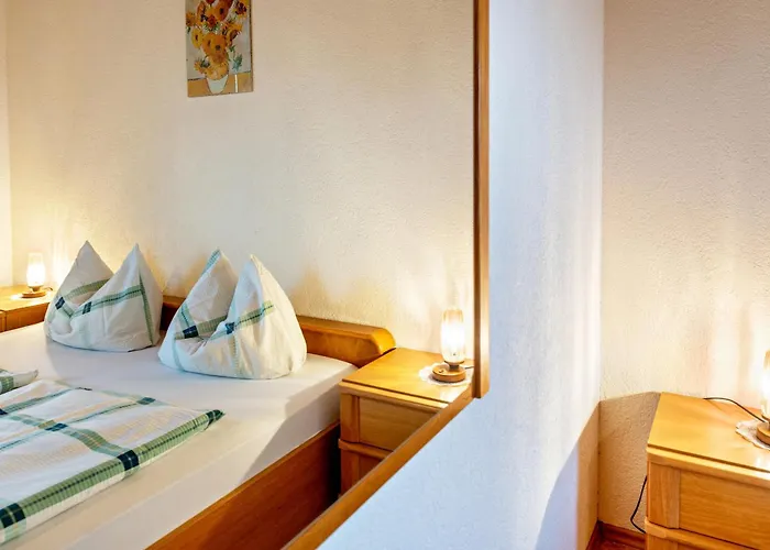 Apartment Beutenmühle Straussenfarm Erdgeschoss *